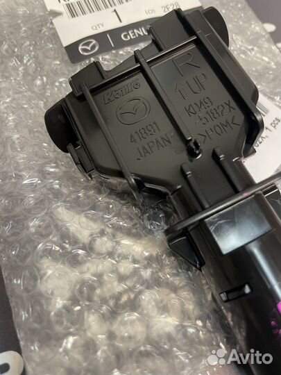 Форсунка омывателя фар правая KA2K5182X Mazda