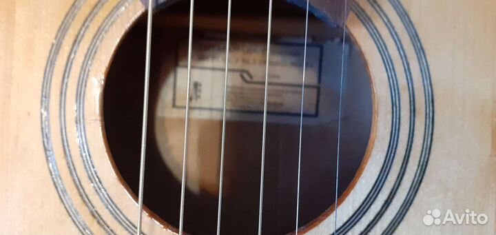 Акустическая гитара бу