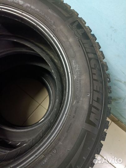 Michelin X-Ice North 215/65 R16