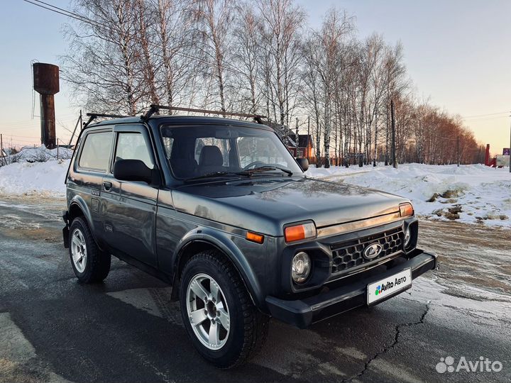 LADA 4x4 (Нива) 1.7 МТ, 2017, 135 000 км