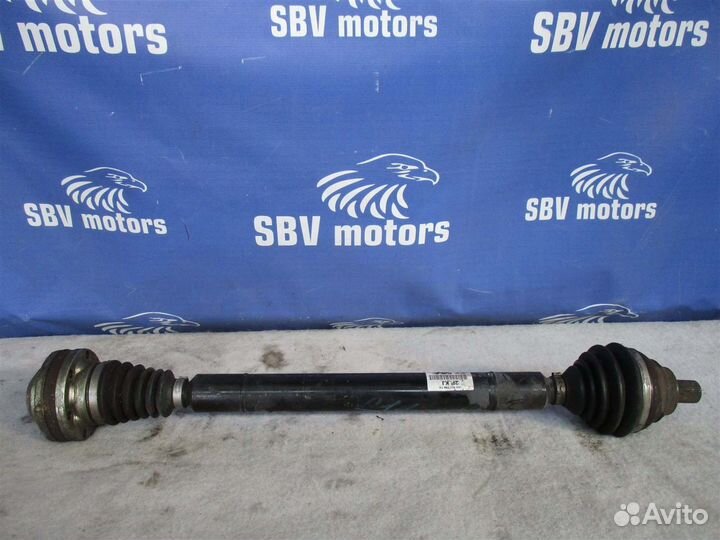 Привод передний правый Volkswagen Golf 6 5K1 caxa