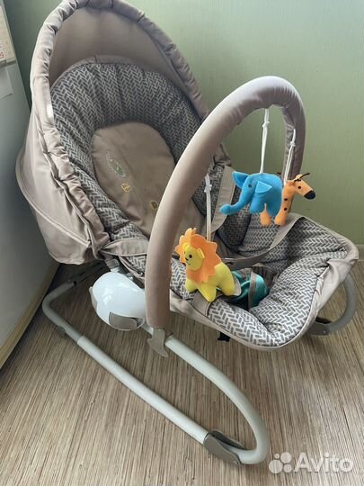 Шезлонг babyton бежевый