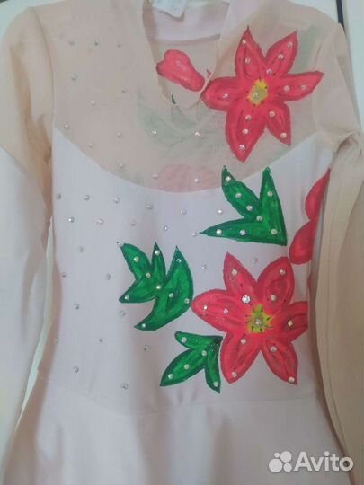 Костюм для художественной гимнастики