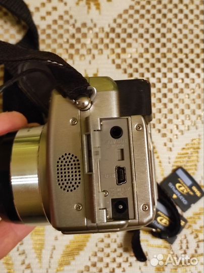 Фотoaппapат Olympus Саmеdiа C-750 Ultrа Zoоm