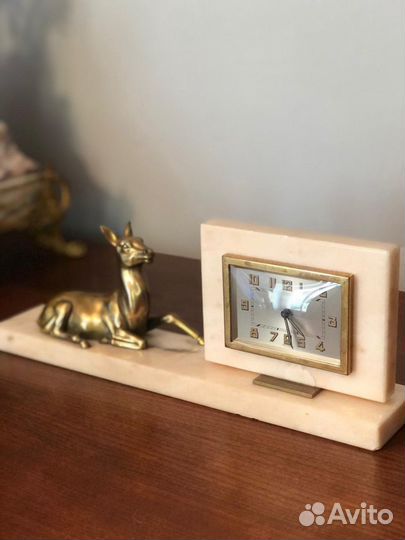 Настольные часы