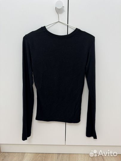 Лонгслив с длинным рукавом облегающий