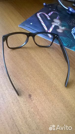 Продам оправу для очков