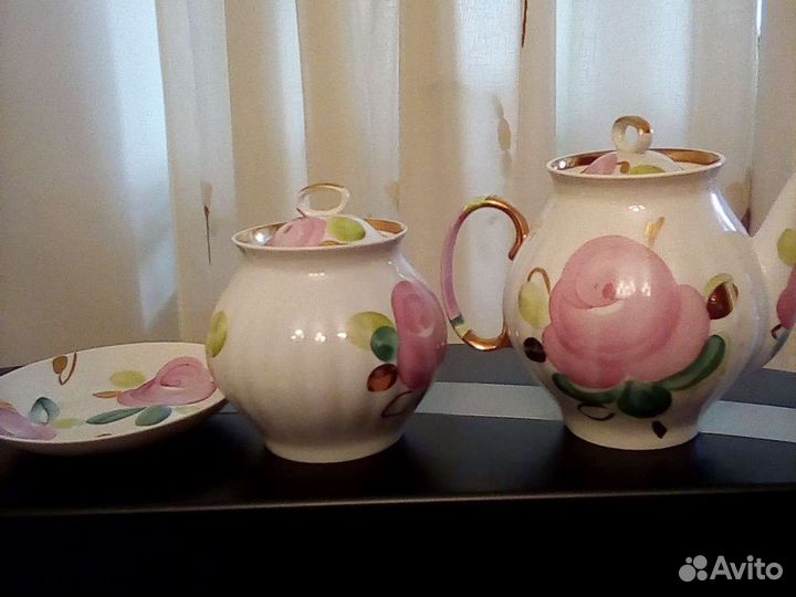 Сервизы чайные, некомплект из СССР