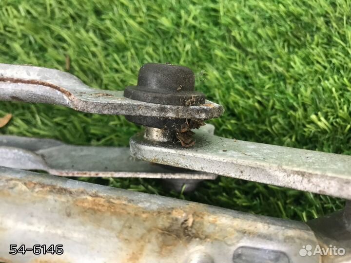 Трапеция стеклоочистителей Audi A6 C6