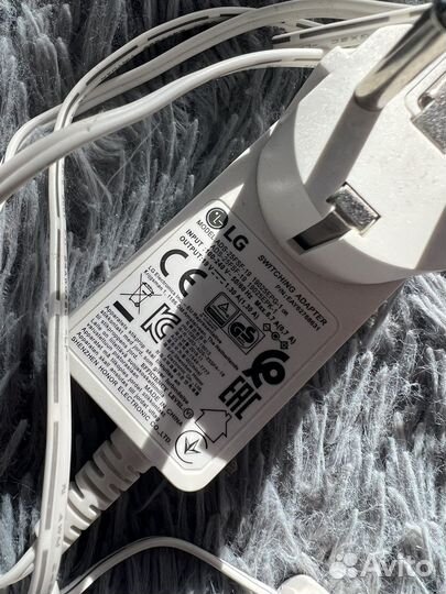 Блок питания LG 24MK600M