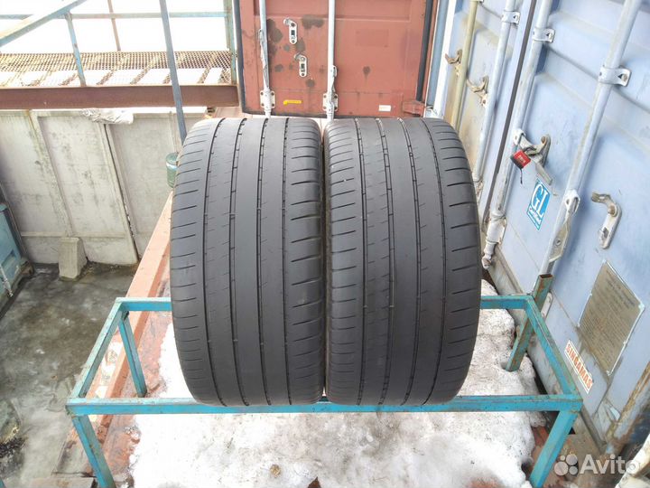 Michelin Pilot Super Sport 275/35 R19 96Y
