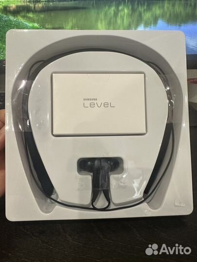 Bluetooth гарнитура samsung level u pro