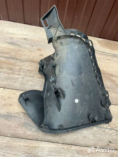 Обшивка салона левая Opel Astra GTC 1.4 2012