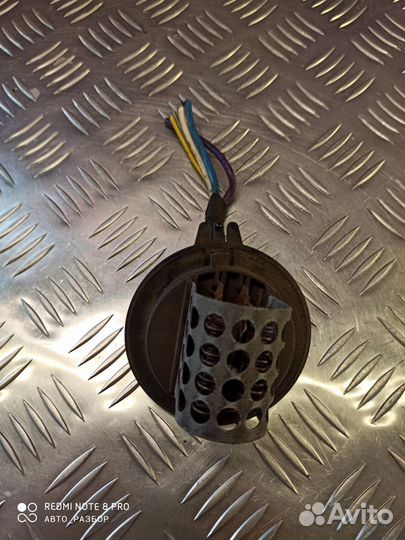 Реостат печки Ситроен Ксантия