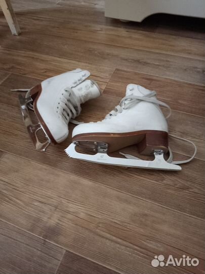 Коньки для фигурного катания Gfaf etude.Размер 30