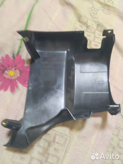 Кожух рулевого вала Лада Калина 1