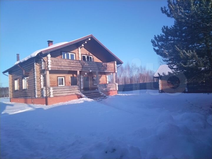 Коттедж 230 м² на участке 21 сот.