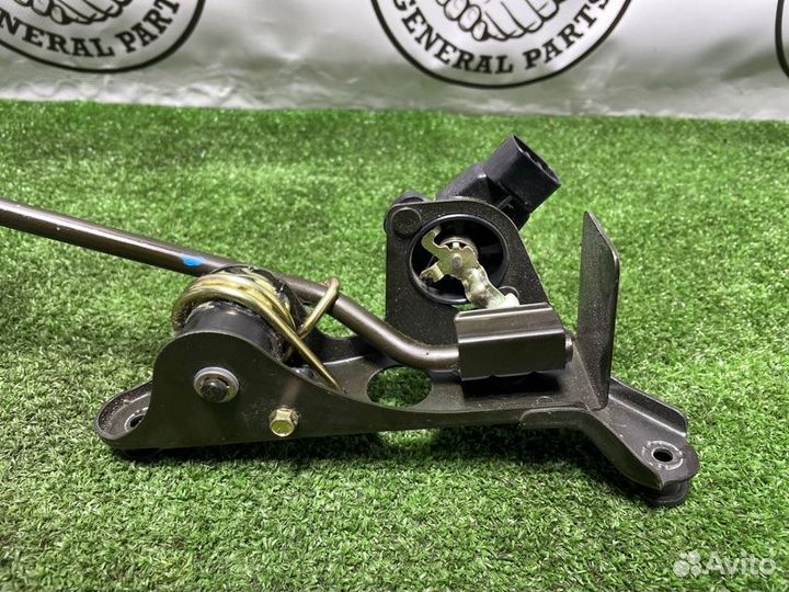 Педаль газа Toyota Land Cruiser UZJ100 2UZ 2004