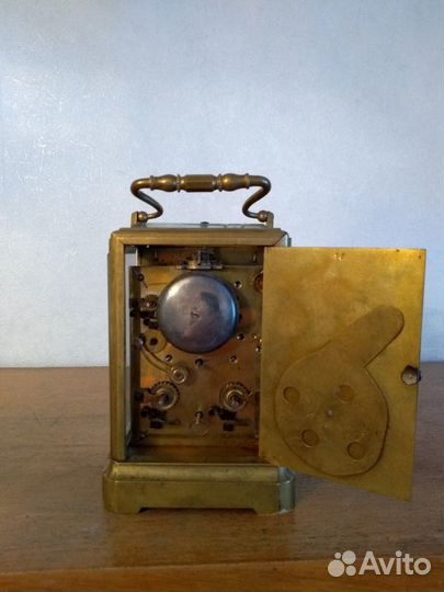 Каретные часы