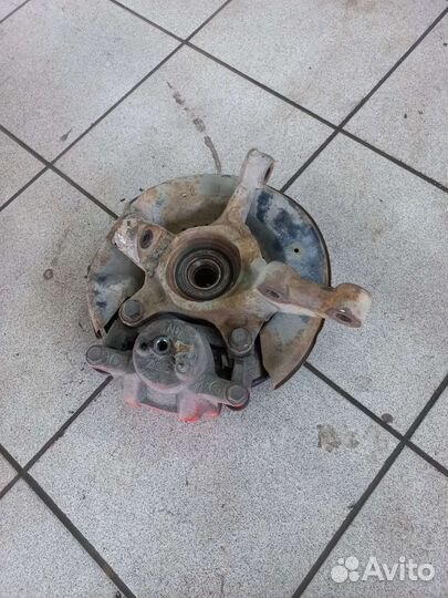 Ступица передняя левая toyota NCP61