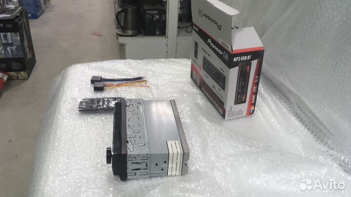 Автомобильная магнитола 1 DIN /Pioneer GB MVH-Т912