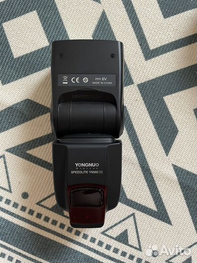 Вспышка yongnuo 560 iii