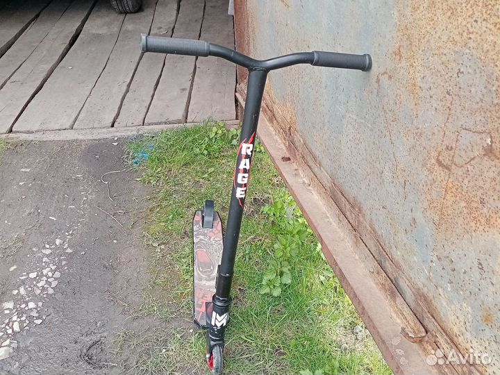 Трюковой самокат