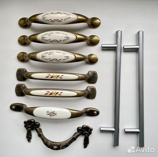 Ручки для мебели, крючки