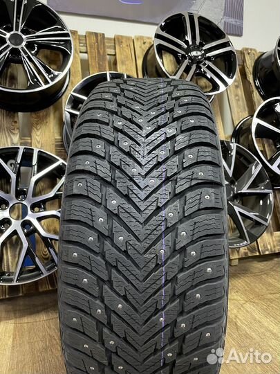 Nokian Tyres Hakkapeliitta 10 205/55 R17 95T