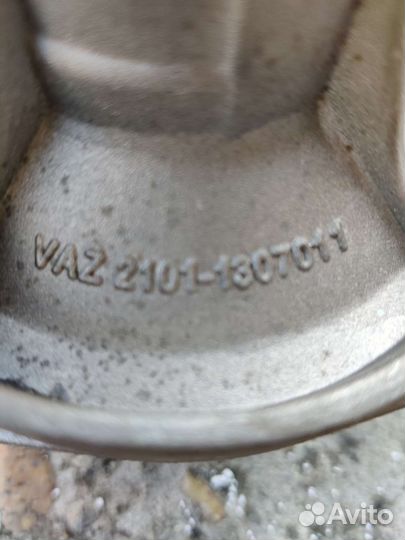 Новая помпа,водяной насос ваз Лада 2101