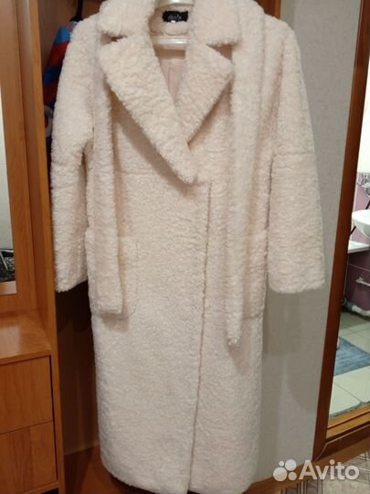 Пальто каракуль и пуховик