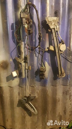 Электростеклоподъёмник mazda 626