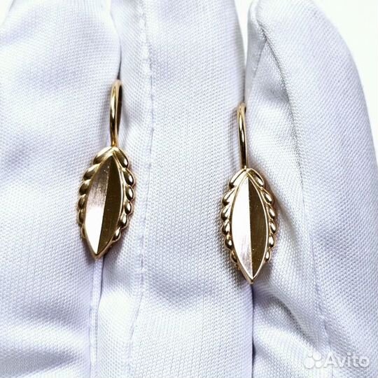 Золотые серьги