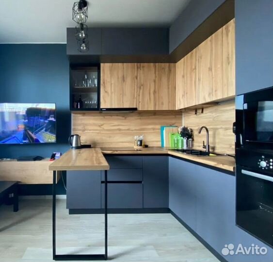 Кухня угловая с барной стойкой (цена за всю кухню)