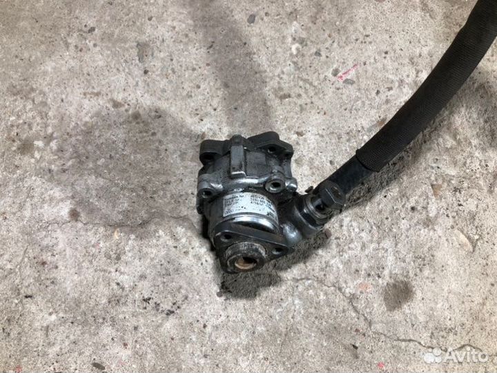 Насос гидроусилителя руля Audi A8 D3 6.0W12BTH