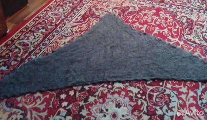 Платок шаль пуховая и косынки