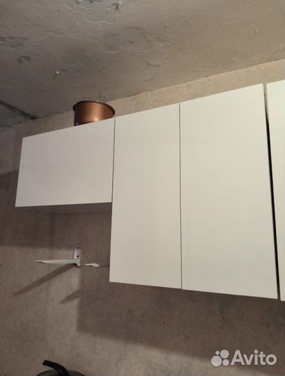 Кухонный шкаф