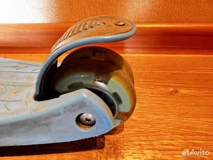 Самокат детский (трехколесный)