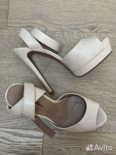 Босоножки женские 38 размер натуральная кожа