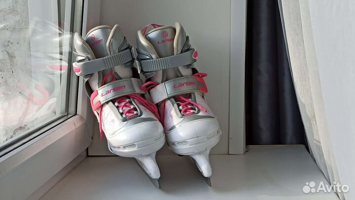 Коньки ледовые раздвижные Larsen Liberty
