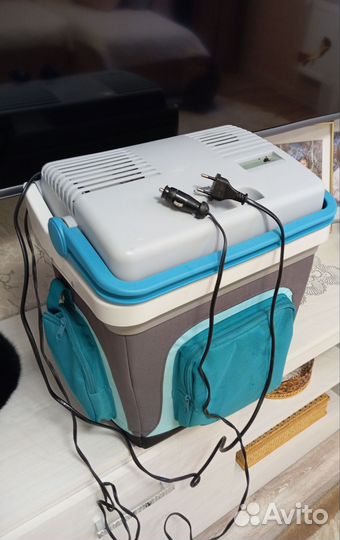 Холодильник для авто и офиса