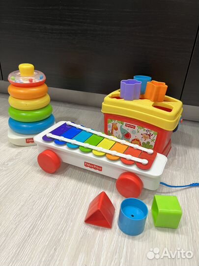 Развивающие игрушки Fisher price