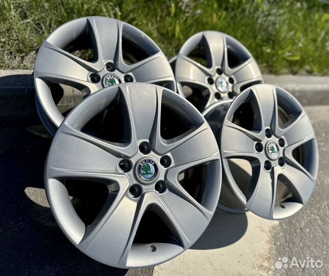 Диски Skoda octavia а7 R16 оригинал