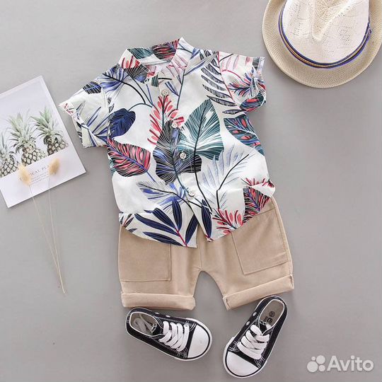 Костюм нарядный на мальчика