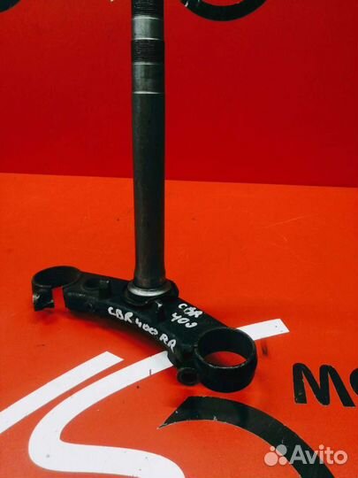 Нижняя траверса Honda cbr400rr 93-99