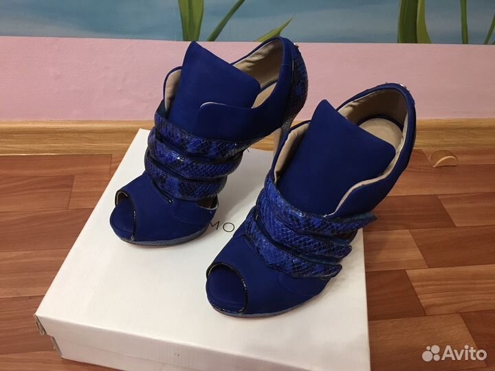 Босоножки Cosmoparis (размер 39)