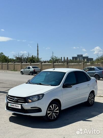 LADA Granta 1.6 МТ, 2021, 121 500 км