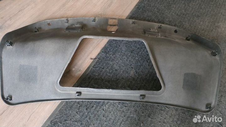 Обшивка крышки багажника Audi A8 D3 6.0 BHT 2008