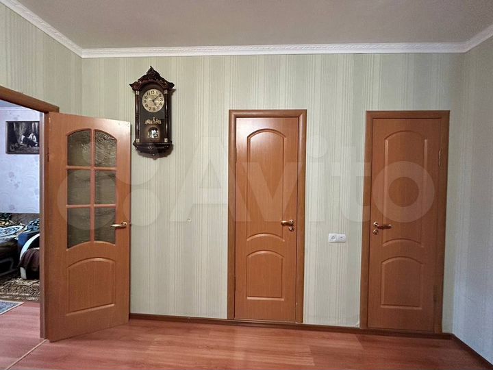 2-к. квартира, 58 м², 1/10 эт.