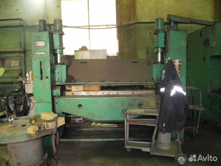 Реализуем б/у станки, прессы, промоборудование